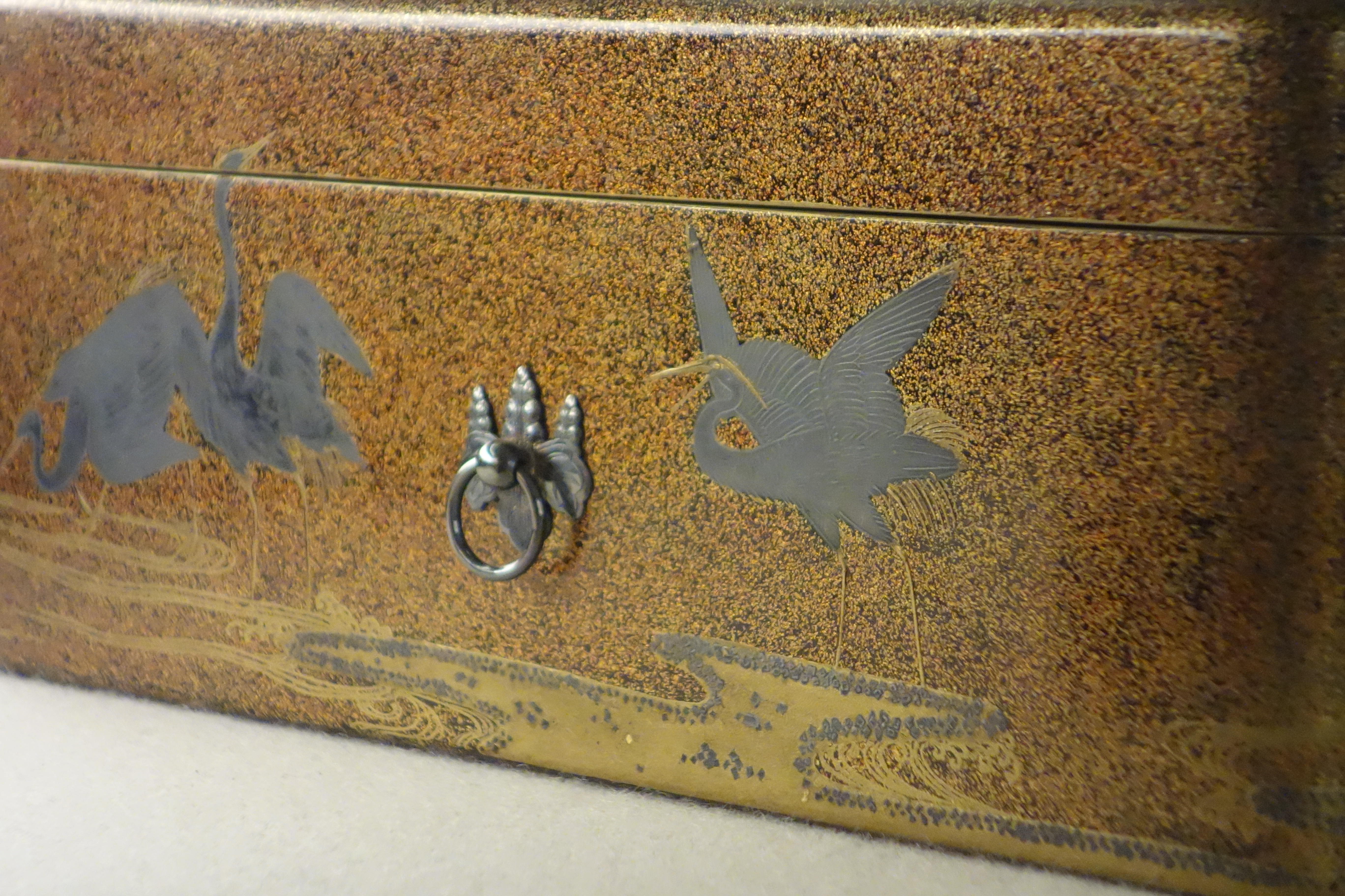 江戸時代後期幕末頃時代全長42センチ在銘有豪商武家欅木製手持ち薬箱