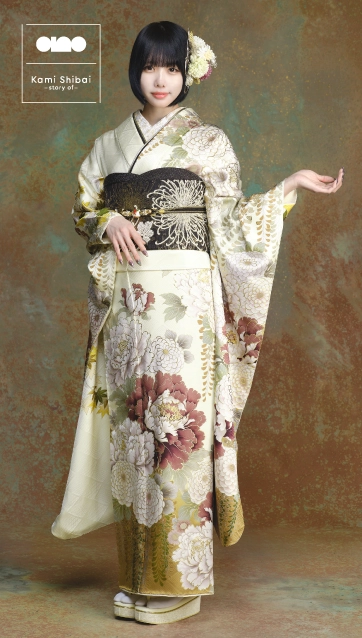 Kami Shibai-story of- ano”の振袖-オフホワイト｜成人記念の新作振袖ご