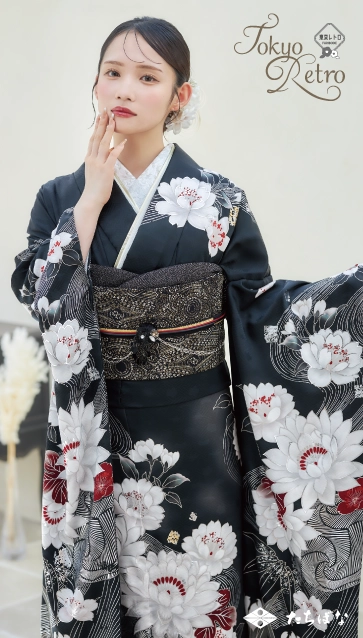 矢作萌夏ちゃん”着用の振袖-黒｜成人記念の新作振袖ご紹介