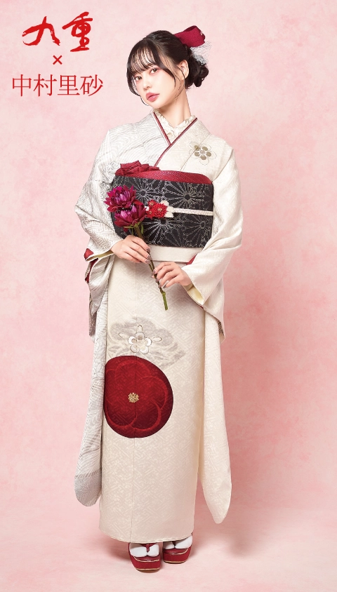 白石 乙華 ×Allure（アリュール）の振袖-ピンク|成人記念の新作振袖ご