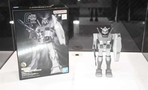 GUNDAM 45週年紀念x 藤原浩設計「fragment」系列V.A. Project於2025年2