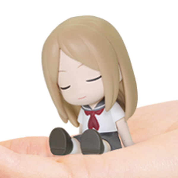 えま、ブローチとセルロイド人形のセット えま、ブローチとセルロイド