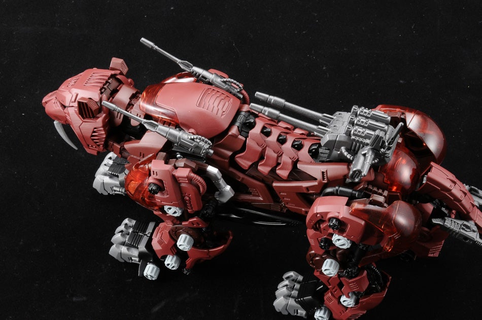 MPZ-02 SABER TIGER｜マスターピース｜ゾイドオフィシャルサイト