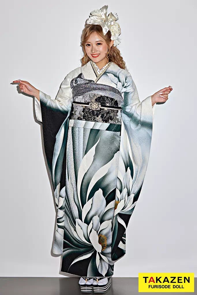 格安モード 白/黒/モノトーン 睡蓮柄/大柄 シンプル クール系振袖