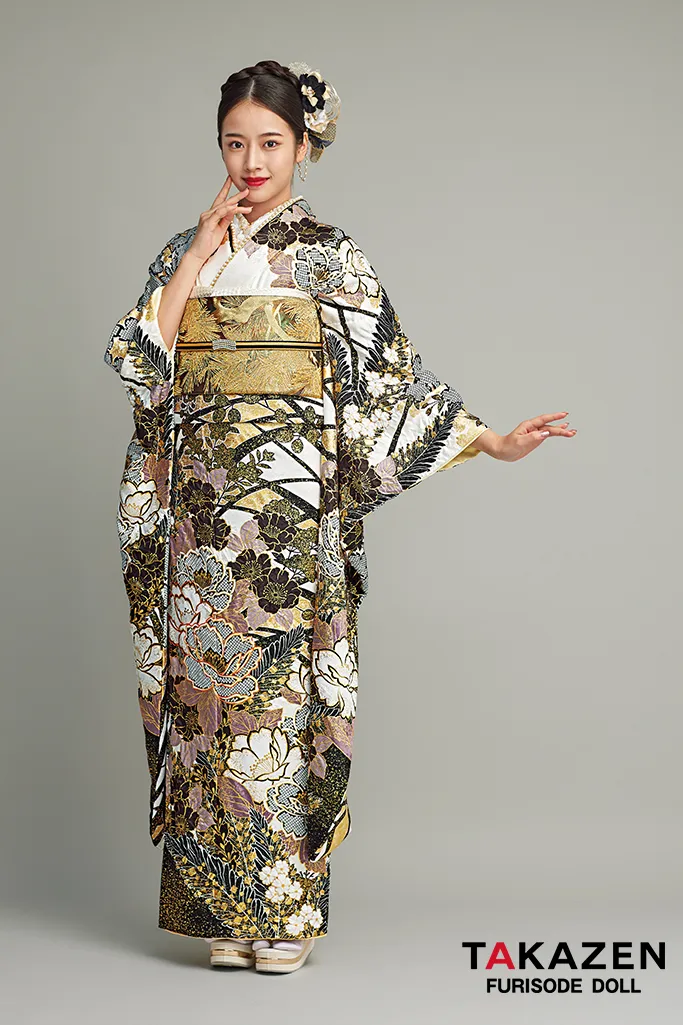 値下げ‼️⭐︎伝統的な和装スタイル⭐︎ 希少な総絞りの振袖・帯セット