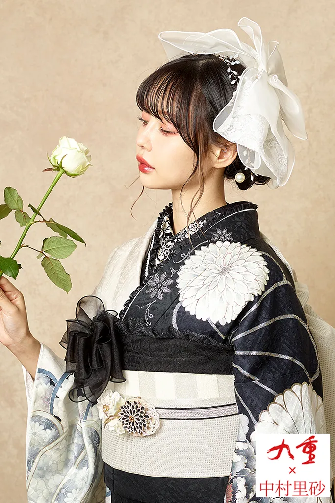 九重×中村里砂TAKAZENオリジナル配色 黒/白 菊柄/牡丹柄 キラキラ