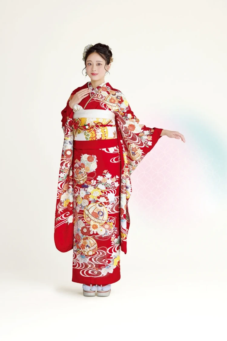 王道が人気！？TAKAZENオリジナルカラーの正統派古典振袖💓｜成人式