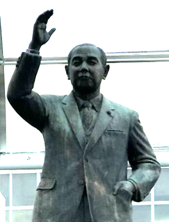 田中角栄御身像全身銅像レアアンティーク希少品