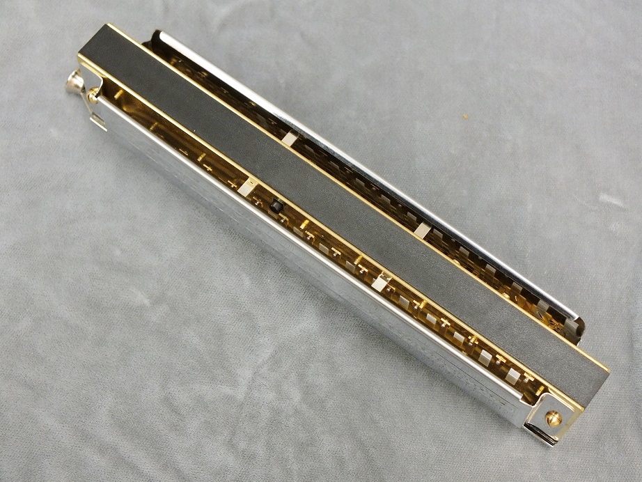 ケースなしHohner Chromonica 64 ハーモニカ本体 ケースなしHohner