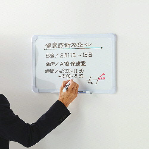 たのめーる】TANOSEE 簡易ホワイトボード(裏面マグネット付) A2 1枚の通販