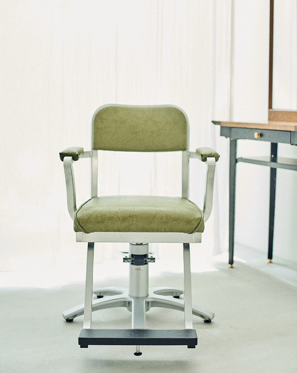 JSF chair02 | チェア | 製品情報 | タカラベルモント