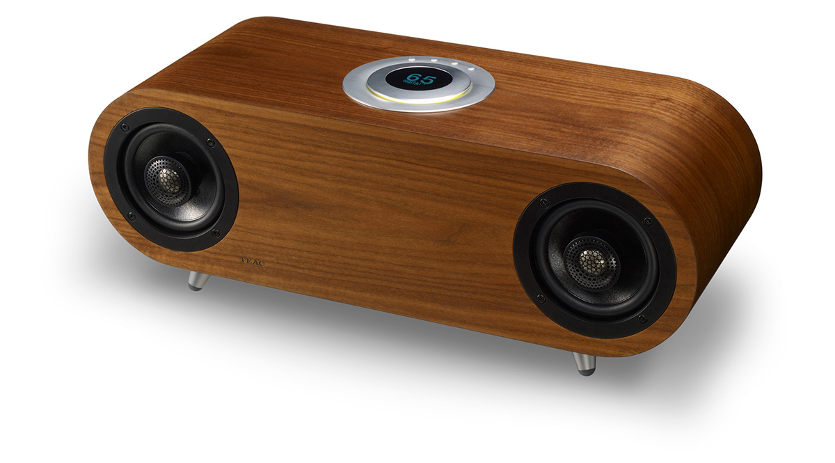 NEW VINTAGE第2弾。テーマは「木」と「布」。ハイレゾ対応ネットワーク