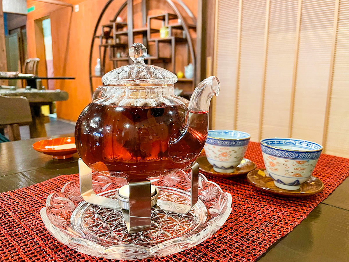 カフェ】九谷焼と中国茶の喫茶「chakan」さんで中国政府公認茶芸師が淹