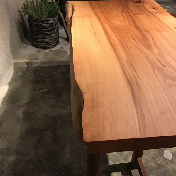 一枚板 桂材W1515×D760×H52mm｜FUCHU TENJIKAN｜広島県福山市の家具専門店