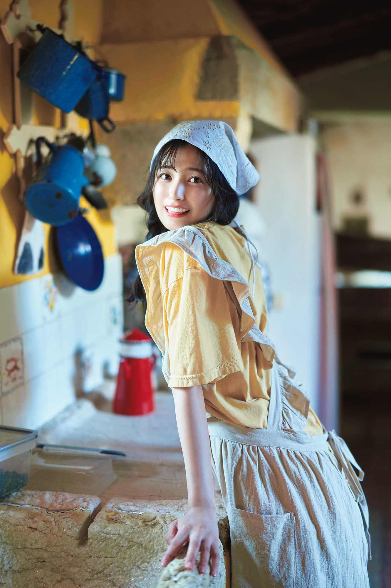 乃木坂46五百城茉央1st写真集『未来の作り方』より透け感のあるナイト