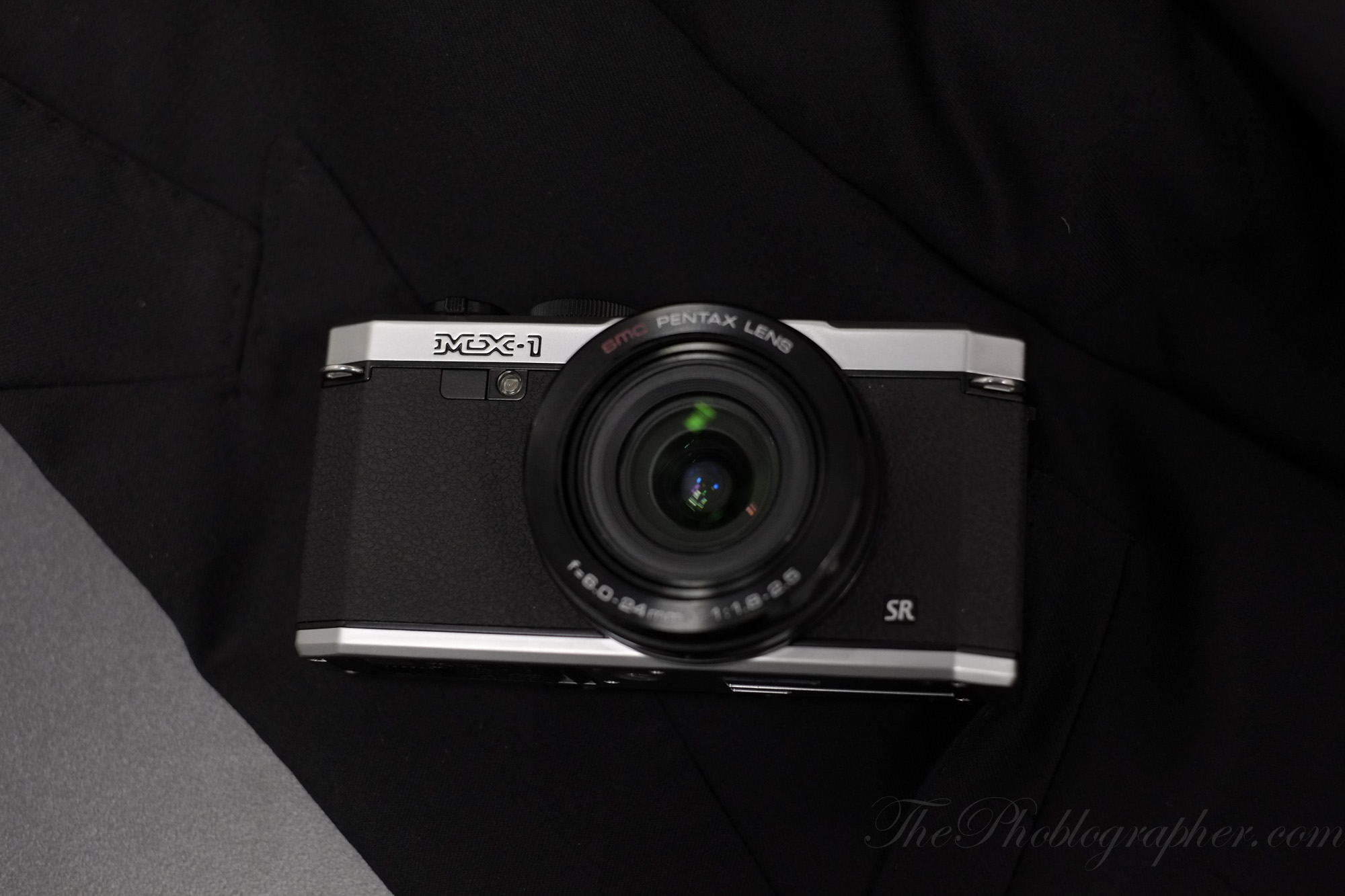 First Impressions: Pentax MX-1 - The Phoblographer