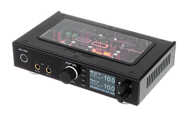 RME 20周年記念ADI-2 Pro Anniversary Edition RME 20周年の黒い「ADI