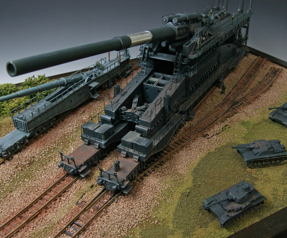 TINAMI - ［モデル］1/144 ドーラ列車砲