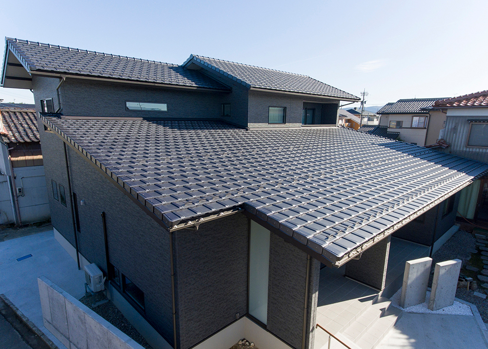 製品概要 | スーパートライ110 タイプI Plus | 瓦 | 【三州瓦】防災瓦