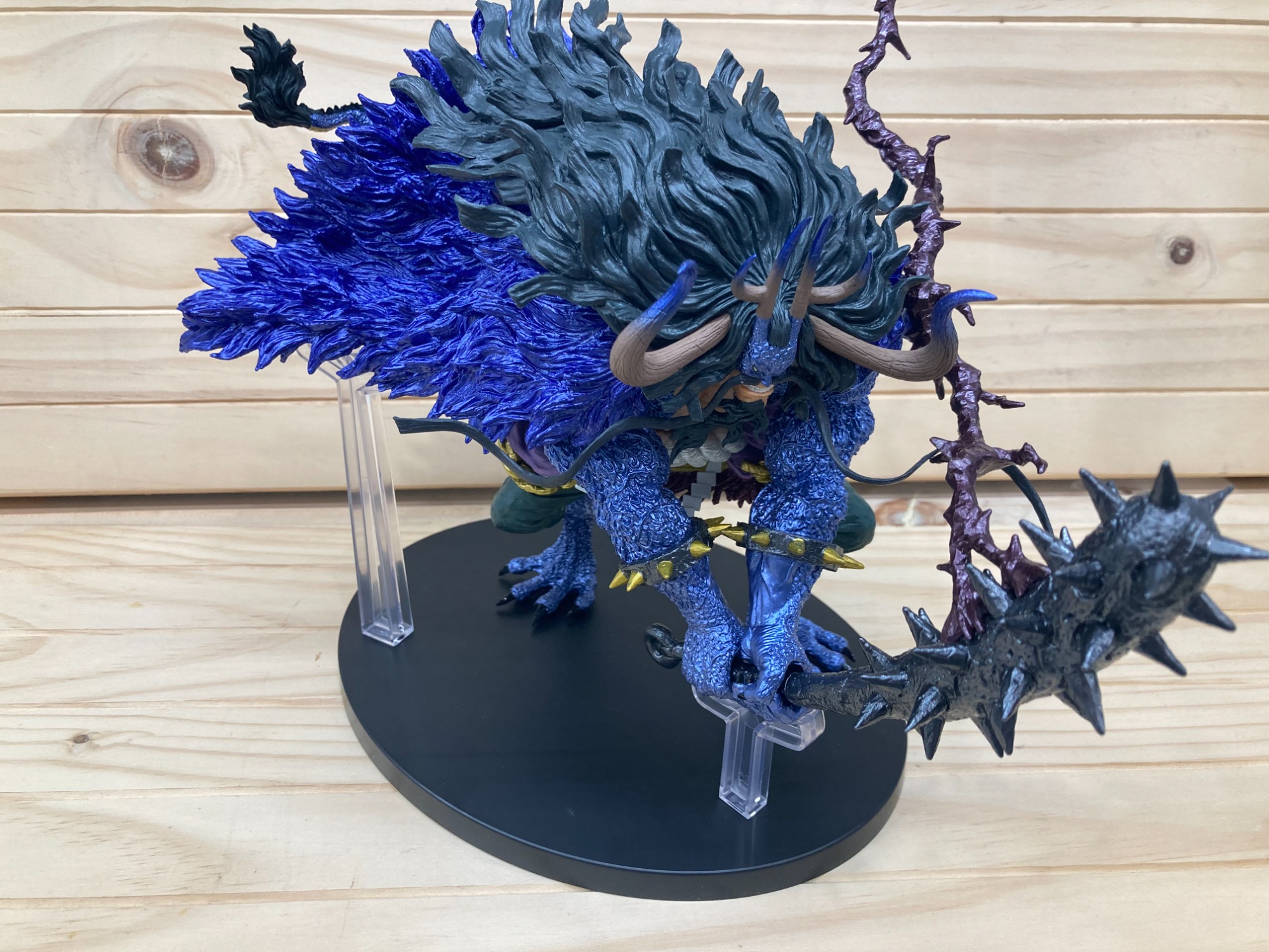 ONE PIECEのカイドウ人獣型メタリックverのフィギュアが入荷いたしまし