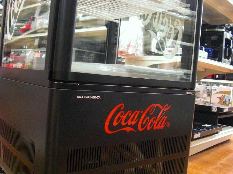 Coca-Cola 冷蔵庫 LED照明付き 非売品 レア Coca-Cola 冷蔵庫 LED照明