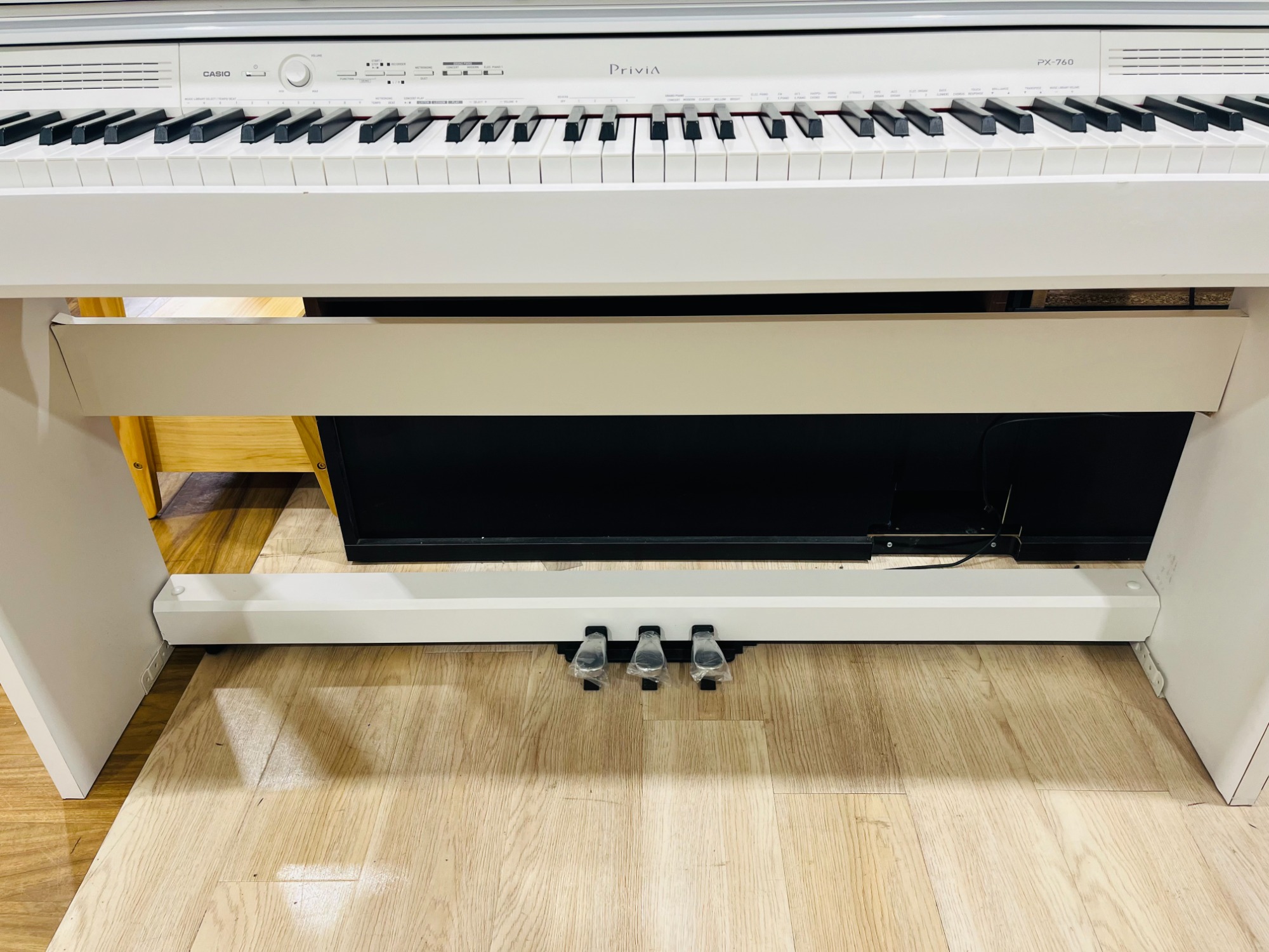 交渉中】カシオ 電子ピアノ Privia PX-760 ホワイト