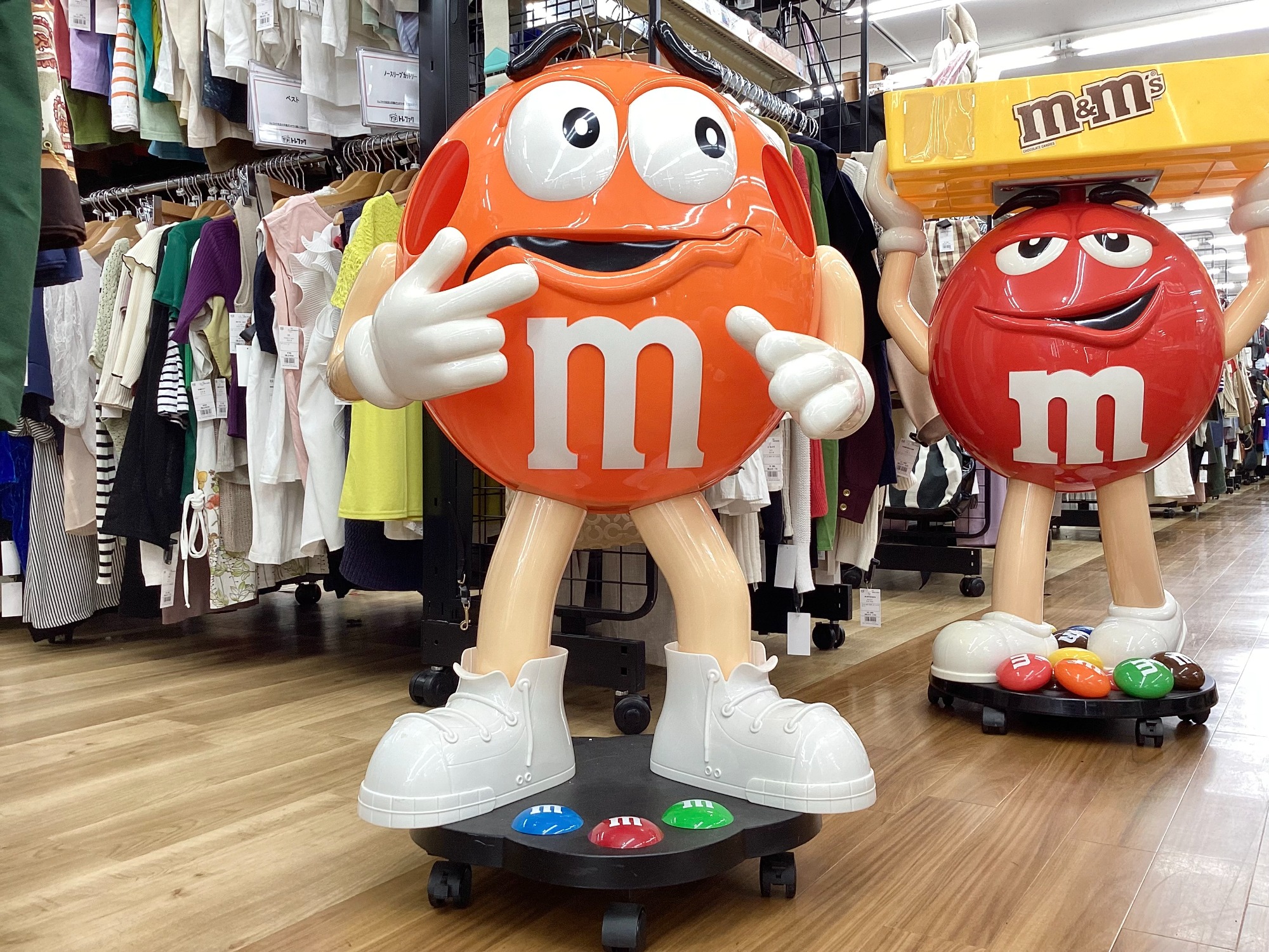 m&m's 店舗用ディスプレイ m&m's 店舗用ディスプレイ M&M's