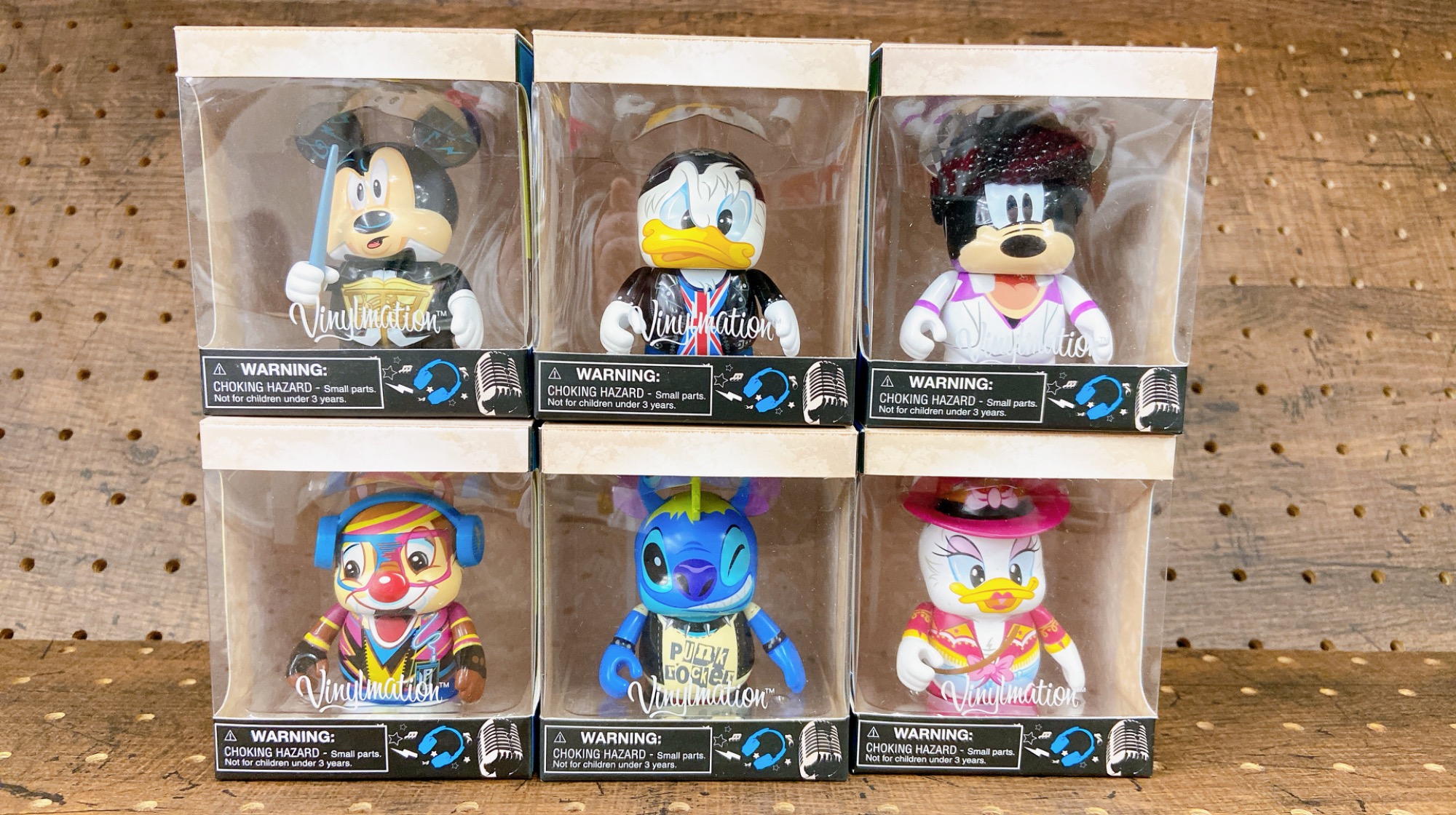 スマホで購入】 Disney (ディズニー) のバイナルメーションが入荷しま