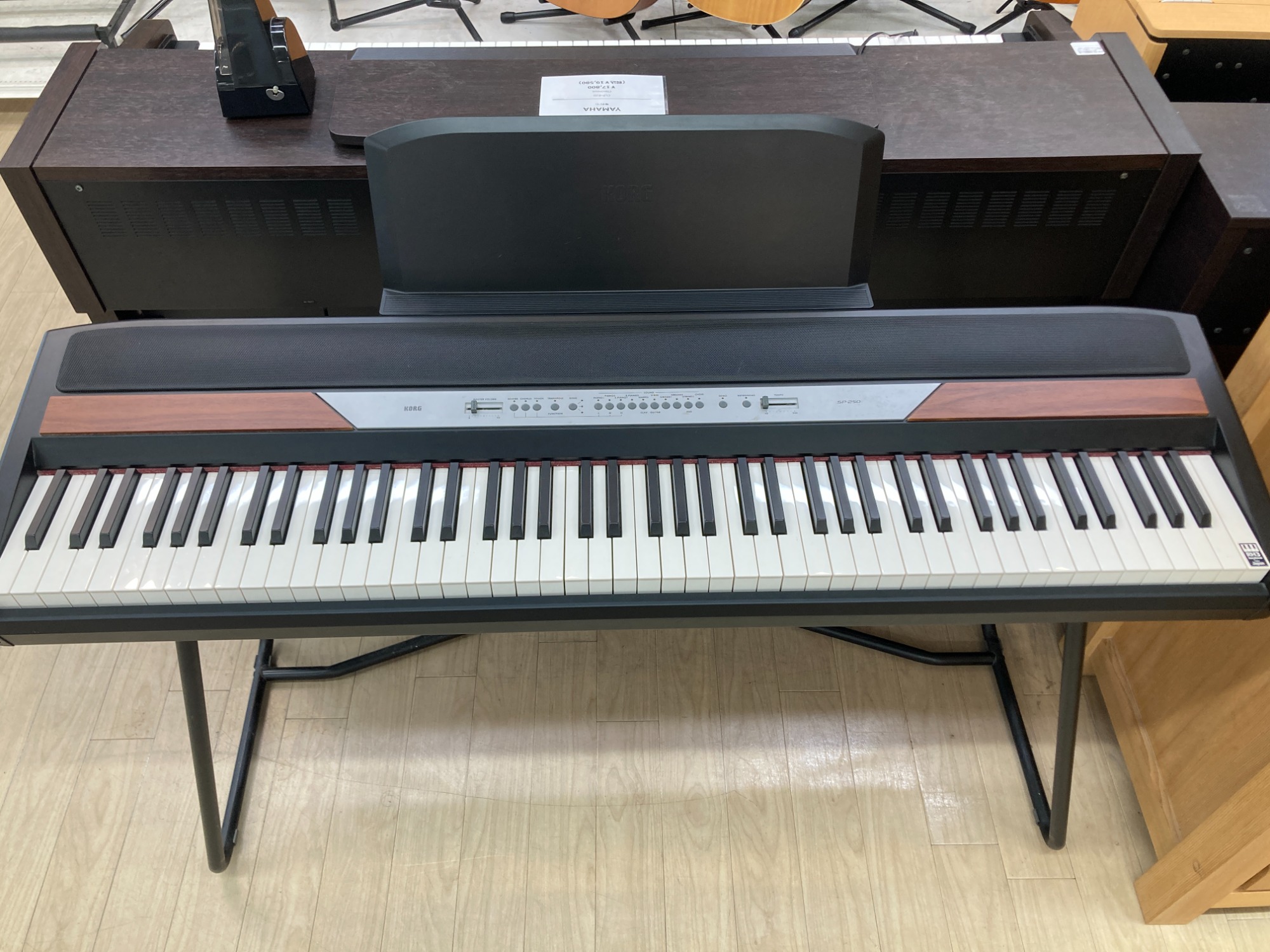 美品 KORG コルグ 88鍵 電子ピアノ SP-250 スタンド ペダル付き