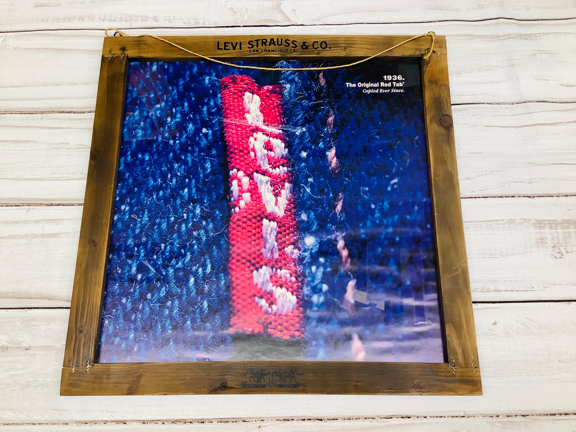 リーバイス【Levi's 】501ヒストリー木製額縁看板レアモノ 極希少品