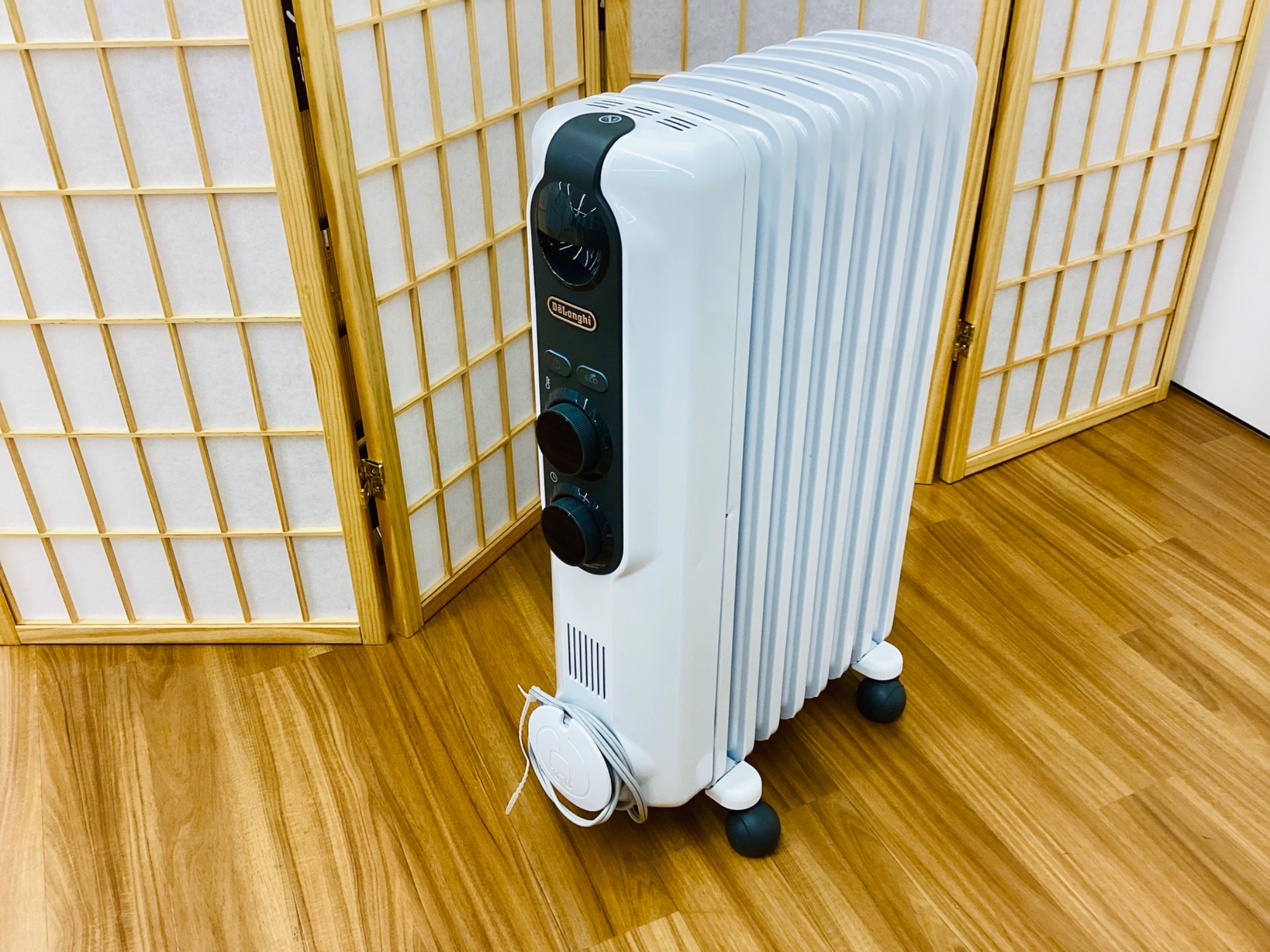 美品 DeLonghi デロンギ オイルヒーター ドラゴン TDDS0712BL 美品