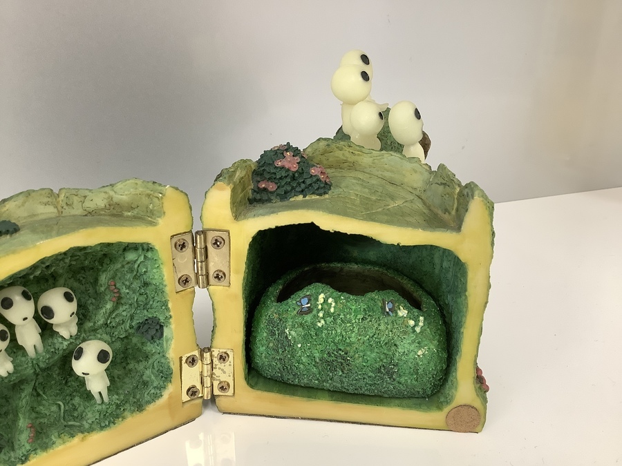 インテリア雑貨より貯金箱 もののけ姫こだまフィギュリンの入荷です