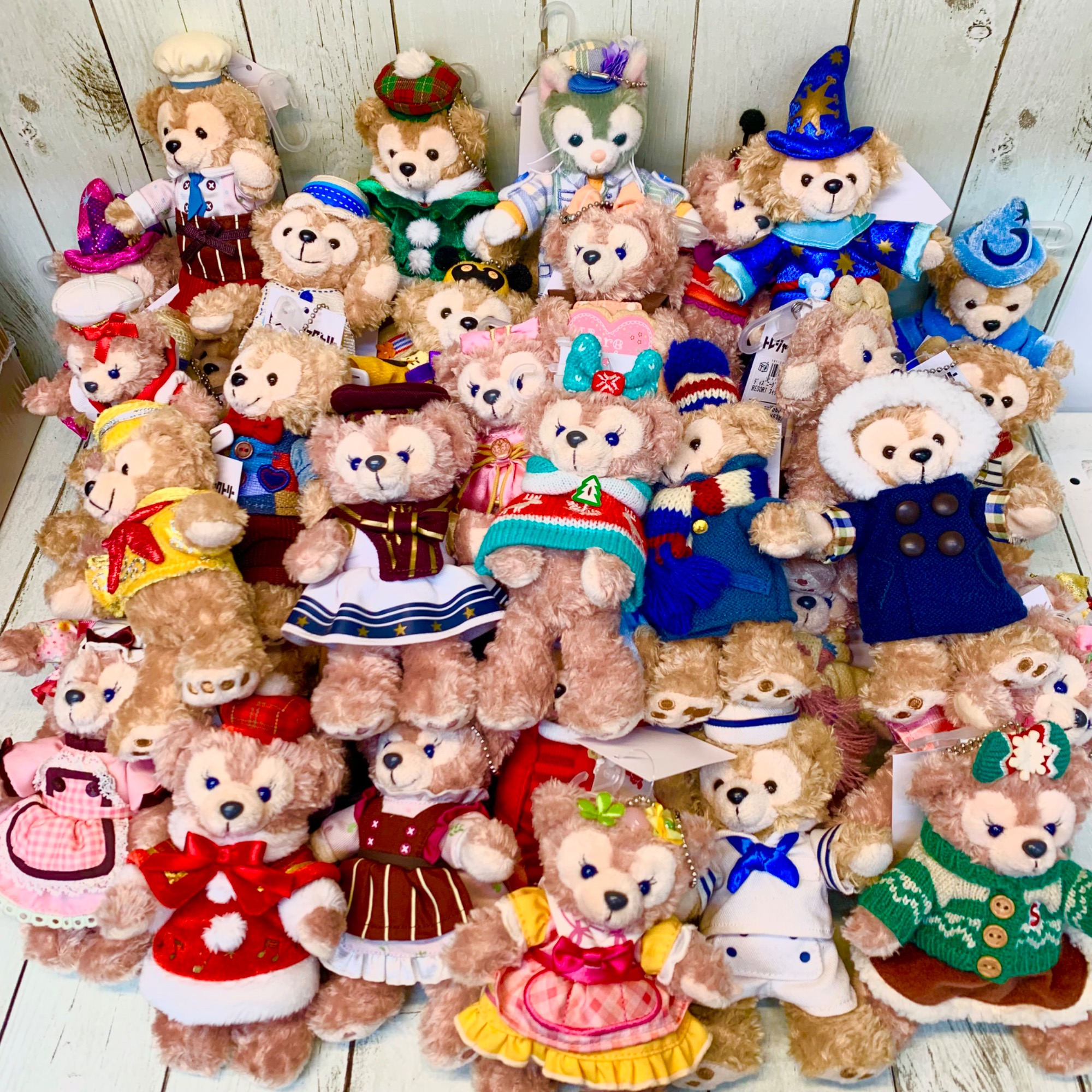 Disney ダッフィーフレンズぬいぐるみキーホルダーまとめ売り 即日発送