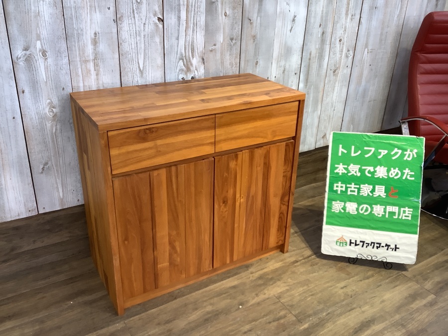 UNICOのキャビネット