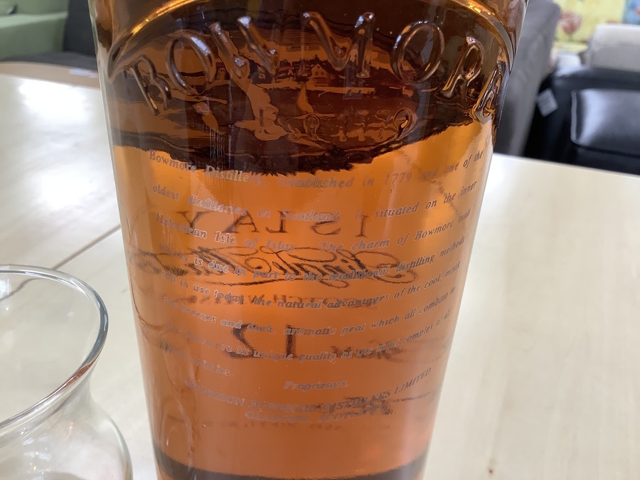 グラス付！！BOWMORE （ボウモア）12年 スコッチウイスキー 旧ボトル