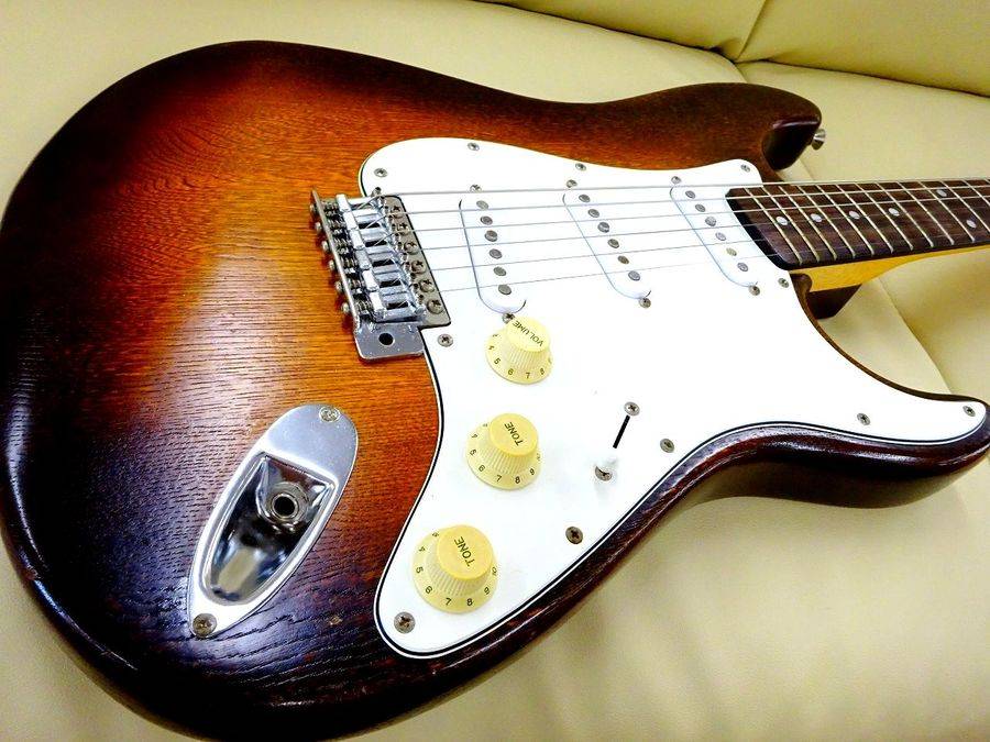 70年代Westminster （グレコ姉妹ブランド)ストラトタイプギター難