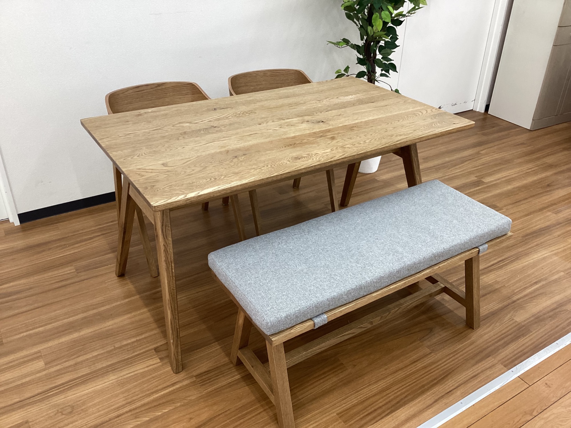 unico（ウニコ）】北欧ビンテージデザインのかわいいベンチダイニング4