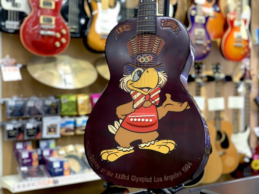 希少な1984年オリンピック記念ギター入荷！！【楽器買取】｜2021年04月