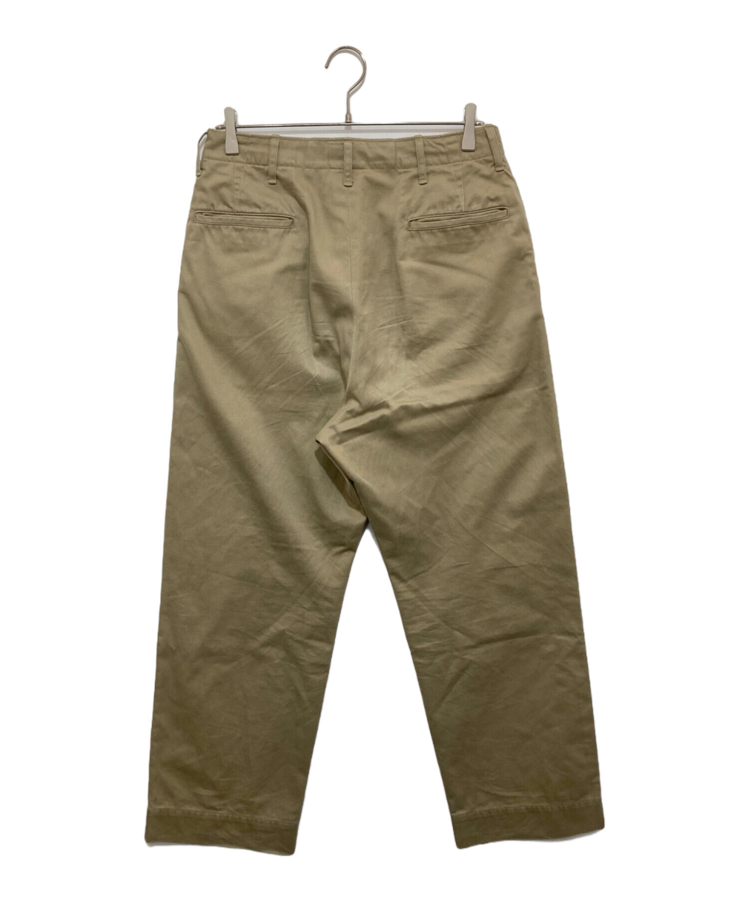 中古・古着通販】COMOLI (コモリ) 25SS KHAKI チノパンツ B01-03021