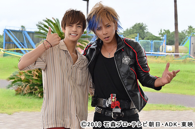 貴重品 ソフィア 松岡充 仮面ライダーエターナル 撮影当時のサイン