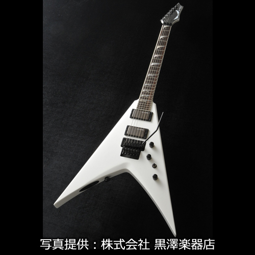 豪華特典決定！デイヴ・ムステイン直筆サイン入りギター間もなく販売