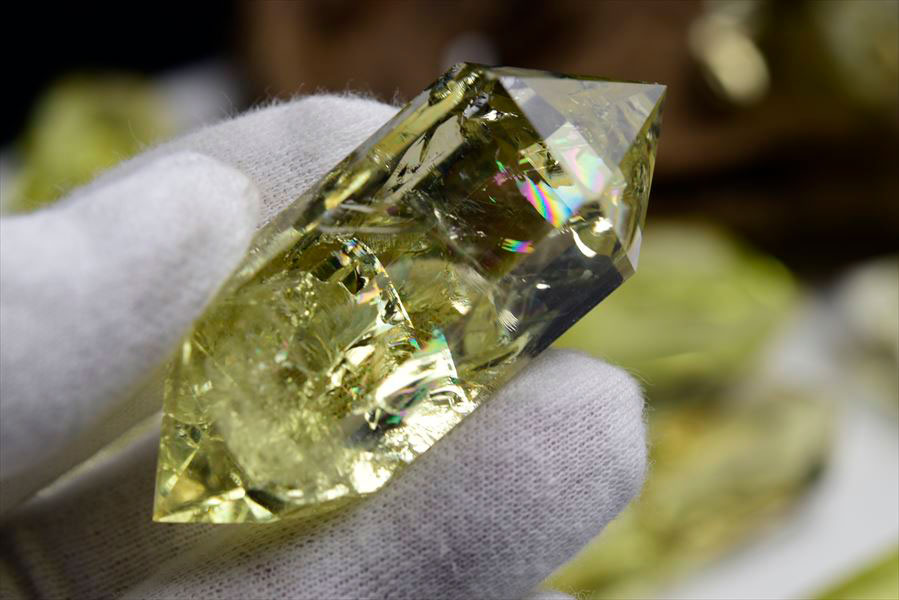 種類おまかせ レインボーシトリン ダブルポイント（ポリッシュ）｜虹