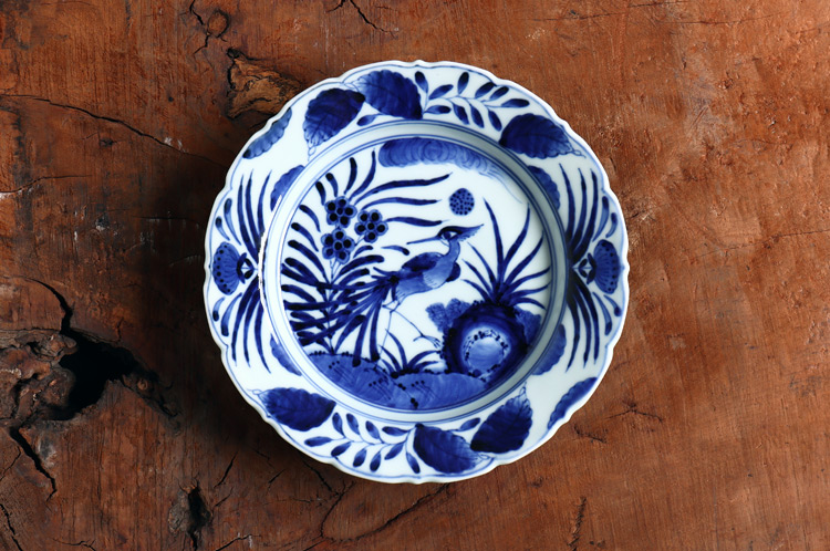 瀬戸焼 松籟園製 染付 花鳥文 扇面皿 V R9526 瀬戸焼 松籟園製 染付