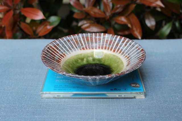 岐阜県土岐市の中垣連次さんの志野織部十草5寸反鉢 鼠7 うつわ家膳