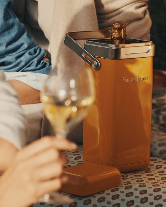 Yellow Champagne Cooler | Veuve Clicquot