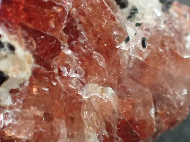 最高品質ジルコン（Zircon) Astor Valley, Gigit-Baltistan Pakistan