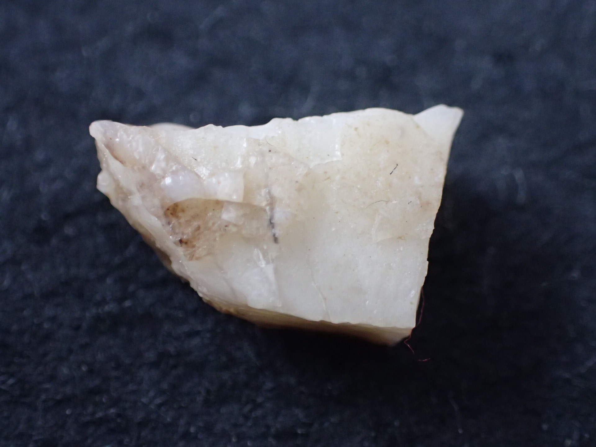 北海道石 然別オパール 蛍光オパール133g Hokkaidoite北海道然別湖産