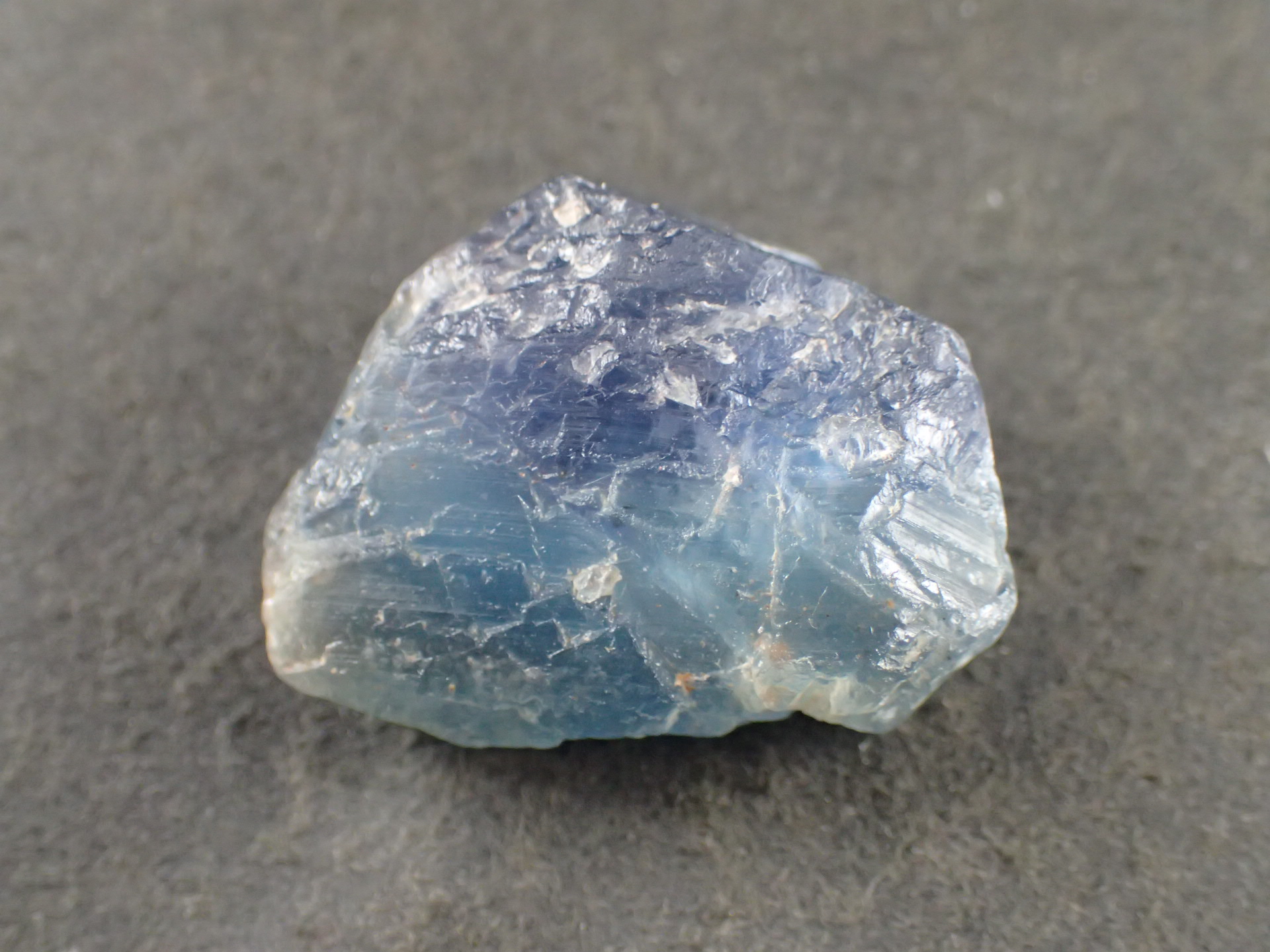 フローライト 原石 ｜石の販売専門店【vec stone club】