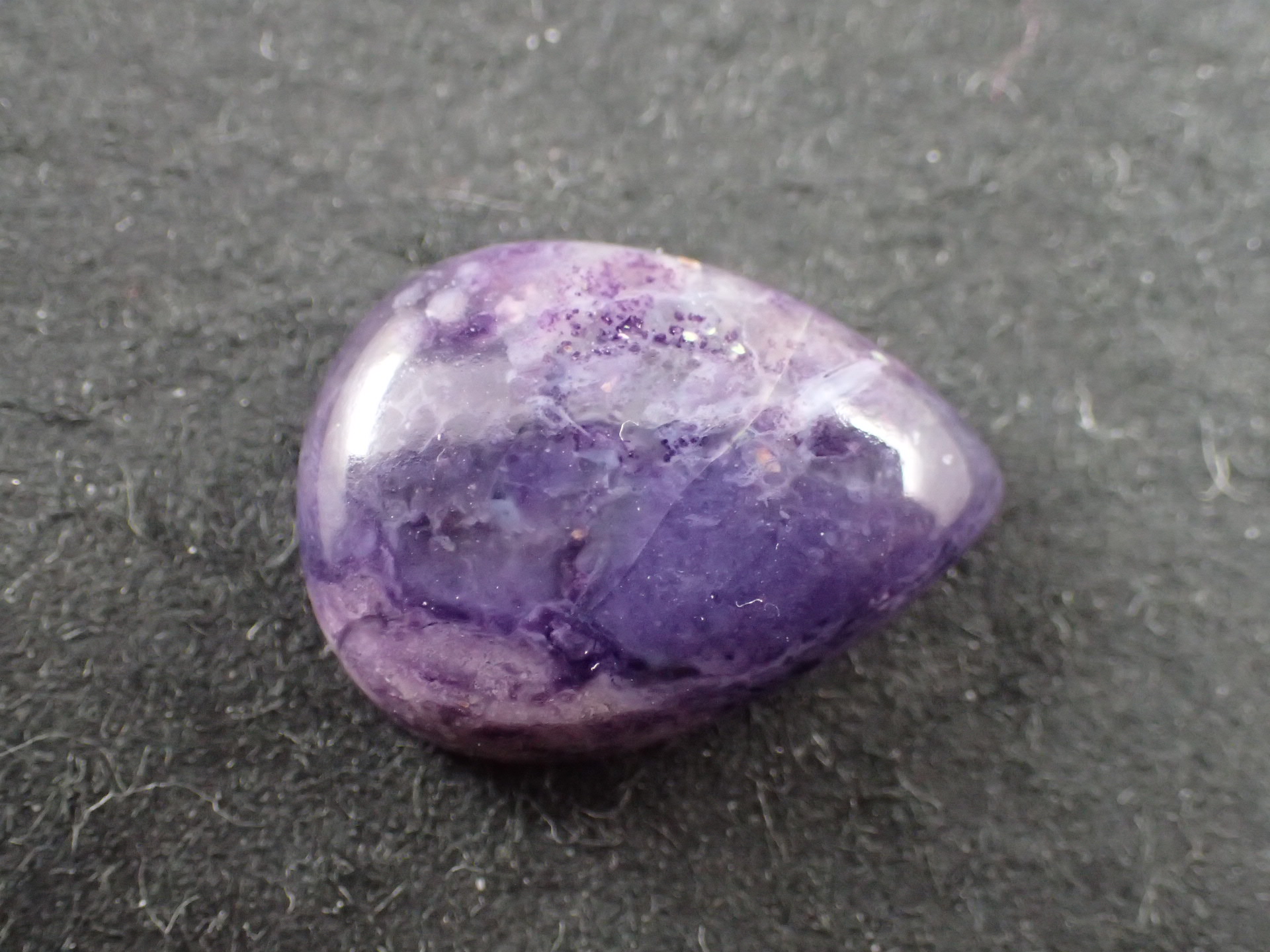 最高品質ティファニーストーン(Tiffany Stone) ドロップカット Utah