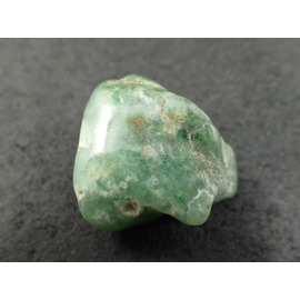 最高品質ヒスイ輝石(Jadeite) 新潟県糸魚川市青梅町 産 ｜石の販売専門